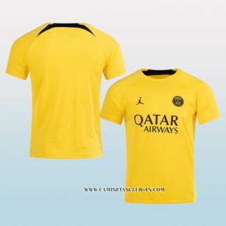 Camiseta Pre Partido del Paris Saint-Germain 2023 Amarillo