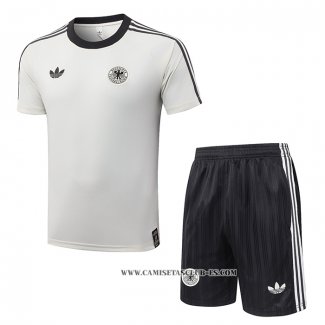 Chandal del Alemania 26-27 Manga Corta Crema - Pantalon Corto