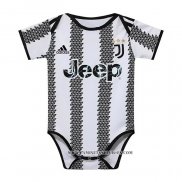 Camiseta Primera Juventus Bebe 22-23