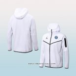 Chaqueta con Capucha del Paris Saint-Germain 22-23 Blanco