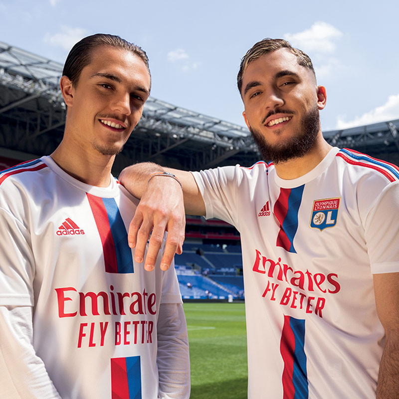 Camiseta adidas de Olympique Lyonnais 2022-23